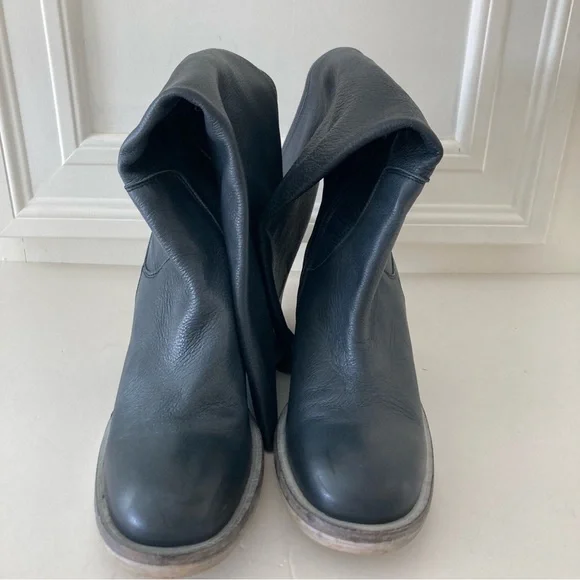 Free People Essential Tall Slouch Boots Black Leather Sz 40 - Picture 7 of 10